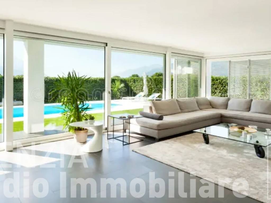 casa indipendente in vendita a Castiglione delle Stiviere