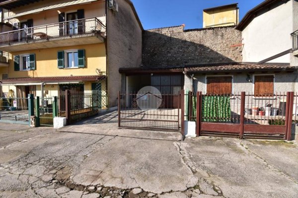 casa indipendente in vendita a Castiglione delle Stiviere