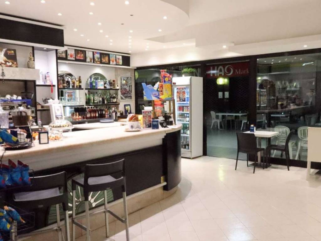 negozio in vendita a Castiglione delle Stiviere