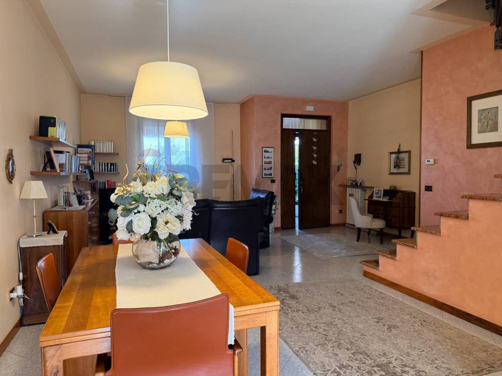 casa indipendente in vendita a Castiglione delle Stiviere