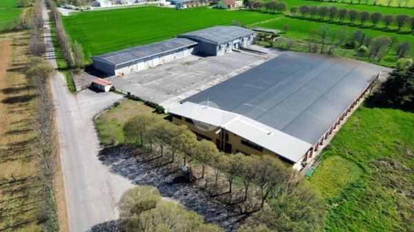 terreno edificabile in vendita a Castiglione delle Stiviere