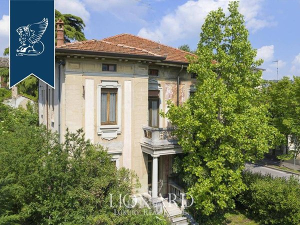 casa indipendente in vendita a Castiglione delle Stiviere