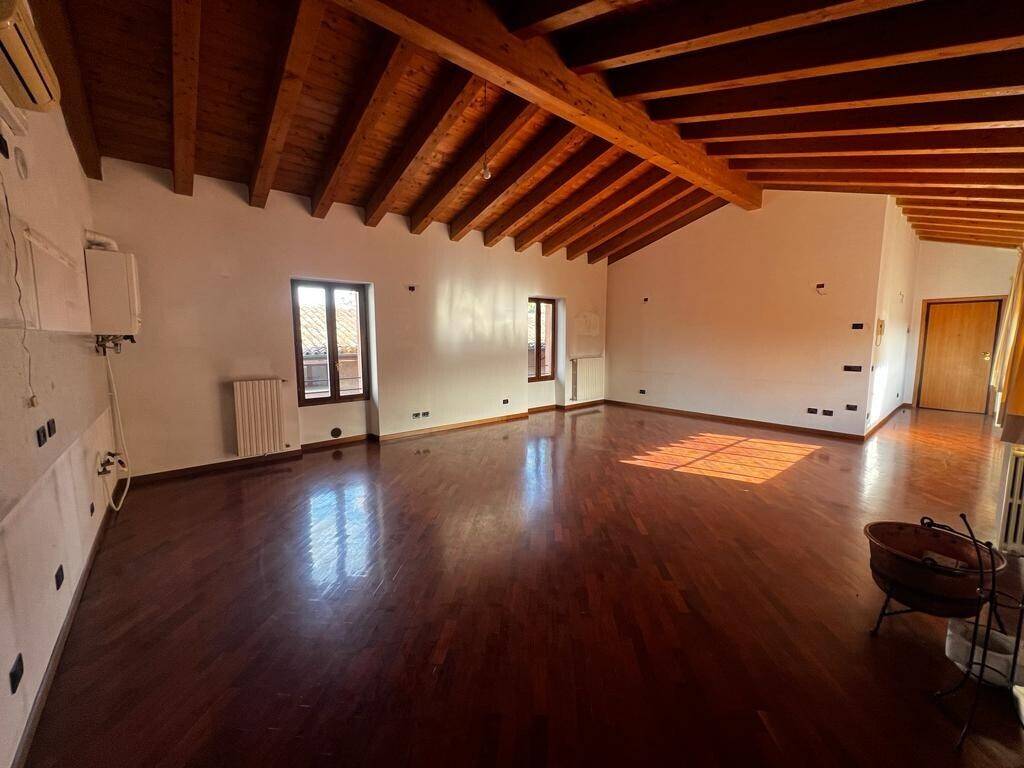 appartamento in vendita a Castiglione delle Stiviere
