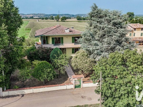 casa indipendente in vendita a Castiglione delle Stiviere in zona Gozzolina