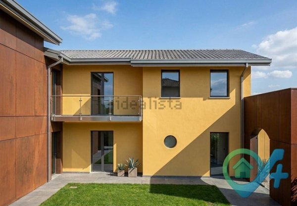 casa indipendente in vendita a Castiglione delle Stiviere