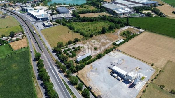 terreno edificabile in vendita a Castiglione delle Stiviere