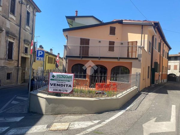 ufficio in vendita a Castiglione delle Stiviere
