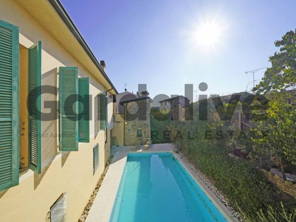 casa indipendente in vendita a Cavriana