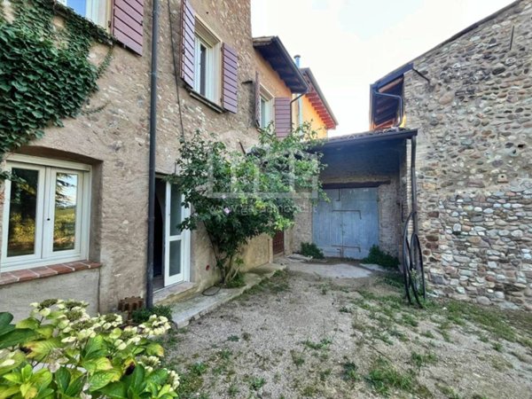 appartamento in vendita a Cavriana
