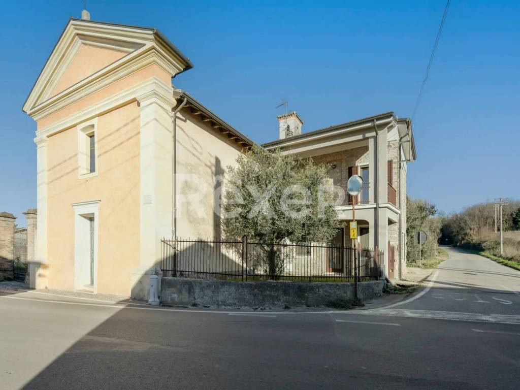 casa indipendente in vendita a Cavriana