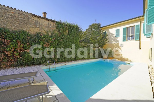 casa indipendente in vendita a Cavriana