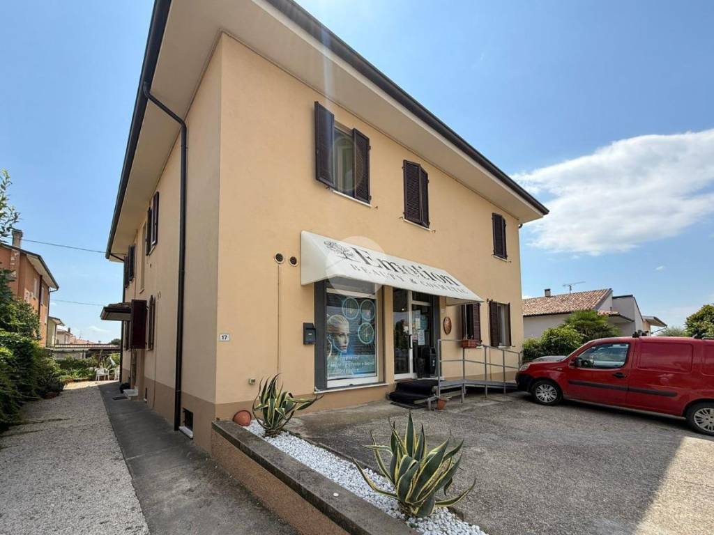 negozio in vendita a Cavriana