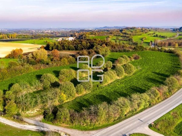 terreno agricolo in vendita a Cavriana