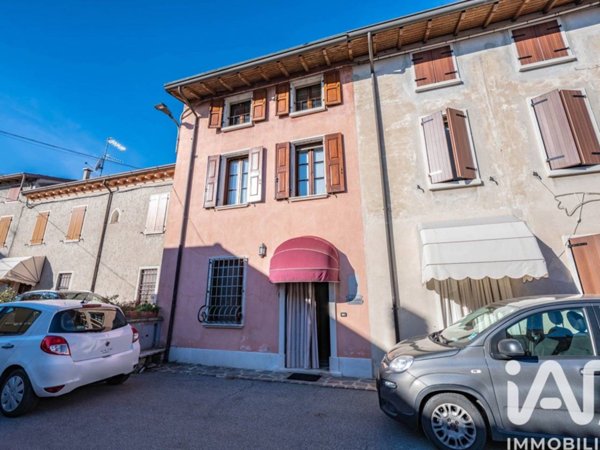 casa indipendente in vendita a Cavriana