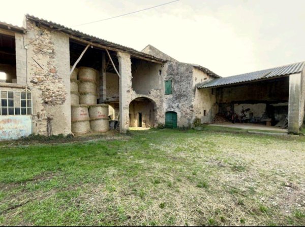 negozio in vendita a Cavriana