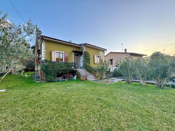 casa indipendente in vendita a Cavriana