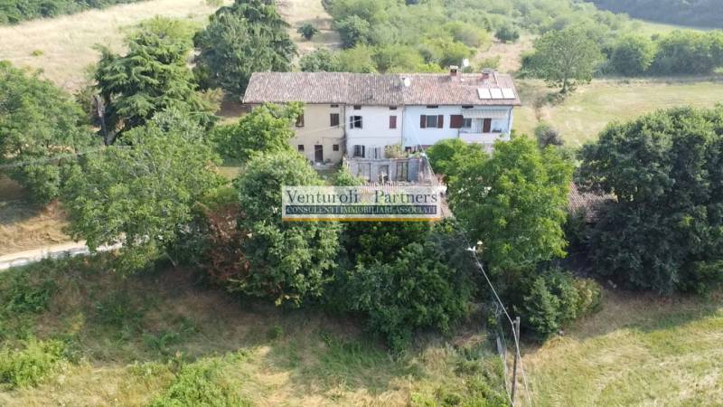 casale in vendita a Cavriana