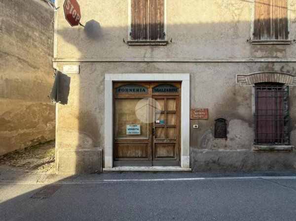 negozio in vendita a Cavriana