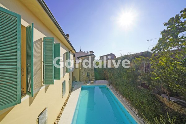 casa indipendente in vendita a Cavriana