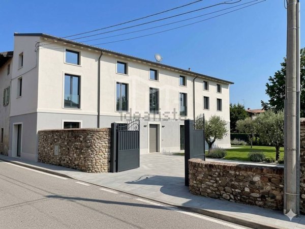 casa indipendente in vendita a Cavriana