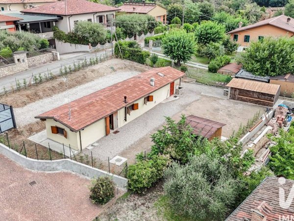 casa indipendente in vendita a Cavriana