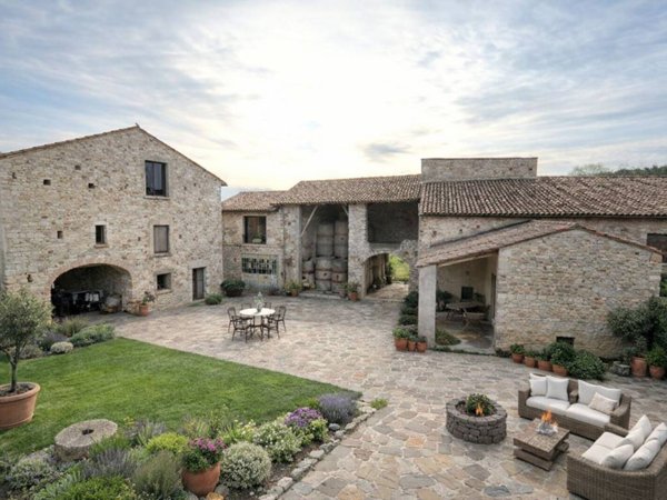 casa indipendente in vendita a Cavriana in zona Campagnolo