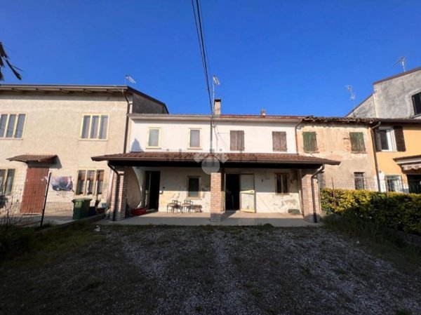 appartamento in vendita a Ceresara