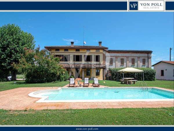 casa indipendente in vendita a Ceresara