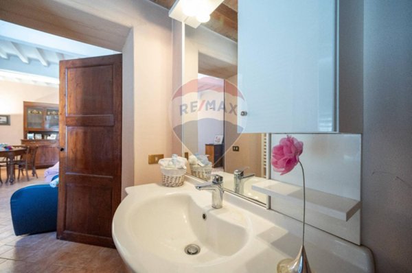 casa indipendente in vendita a Commessaggio