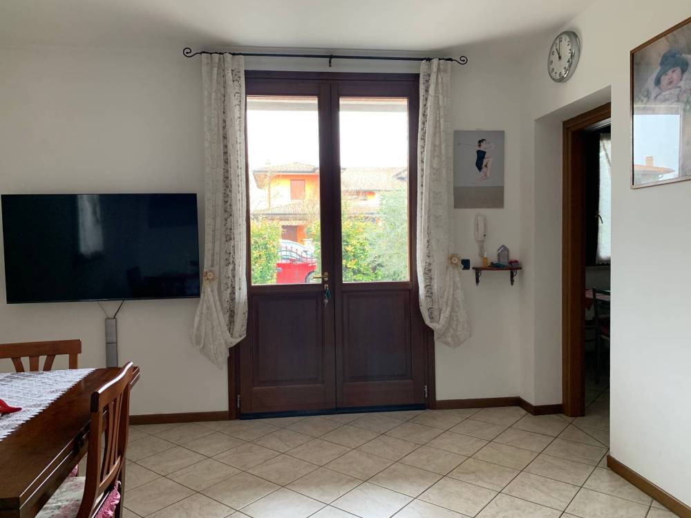 casa indipendente in vendita a Commessaggio