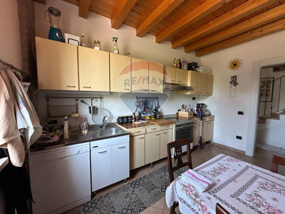 casa indipendente in vendita a Commessaggio