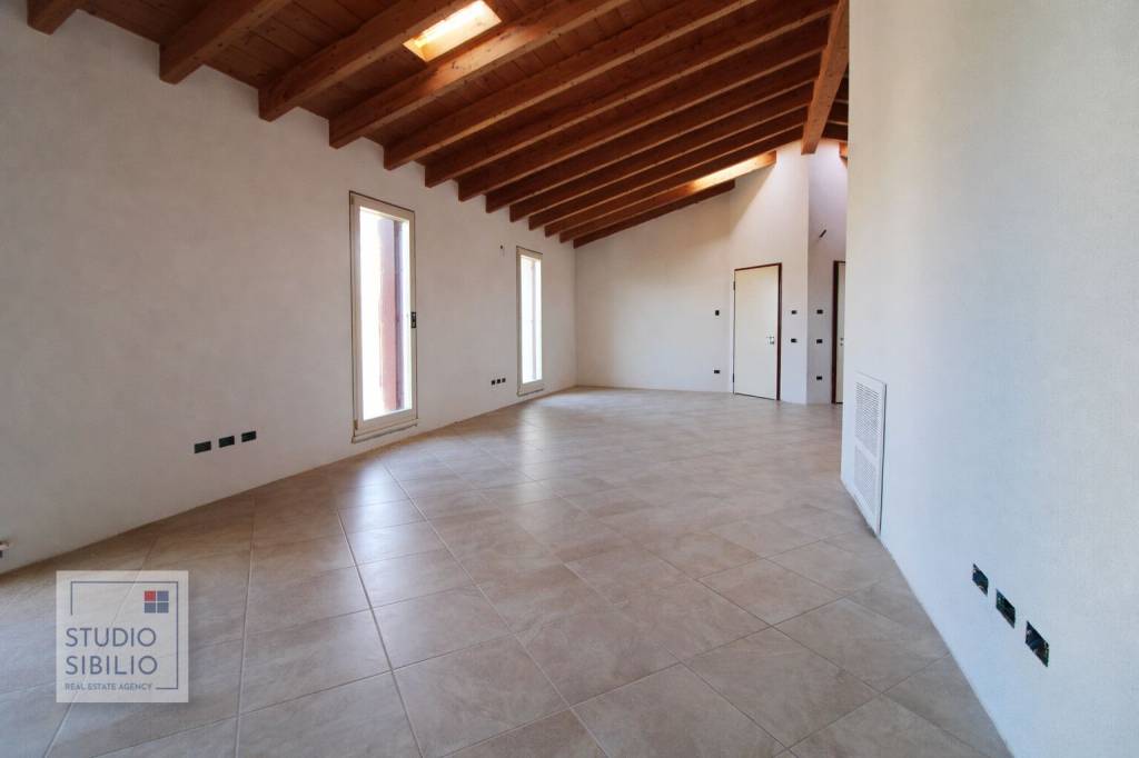 appartamento in vendita a Commessaggio