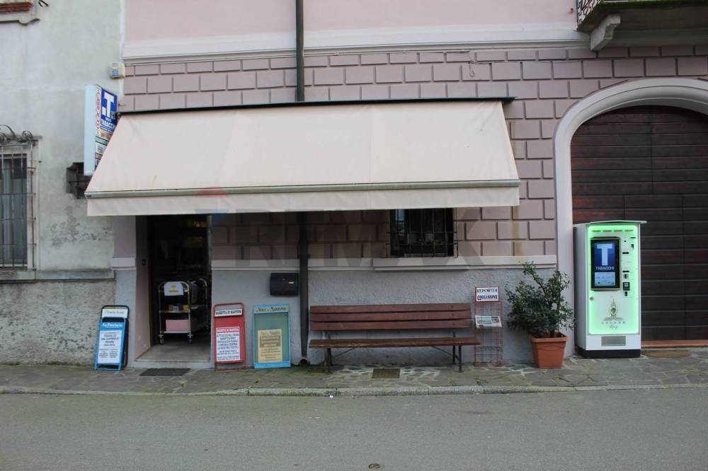negozio in vendita a Commessaggio