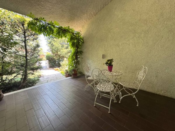 casa indipendente in vendita a Commessaggio