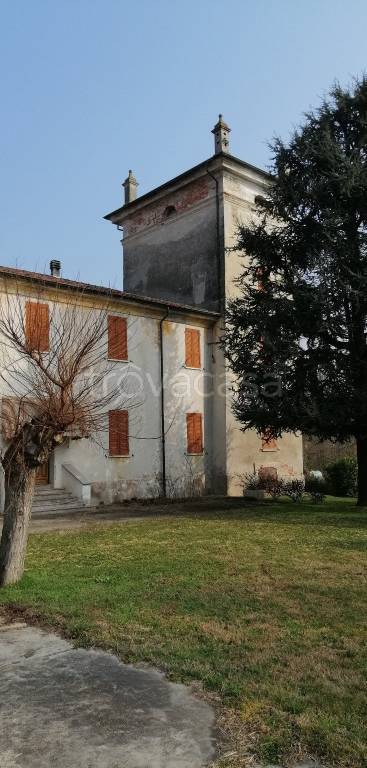 casa indipendente in vendita a Commessaggio in zona Bocca Chiavica