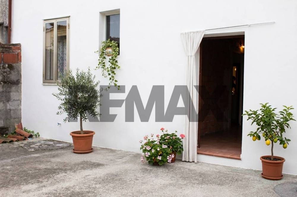 casa indipendente in vendita a Commessaggio