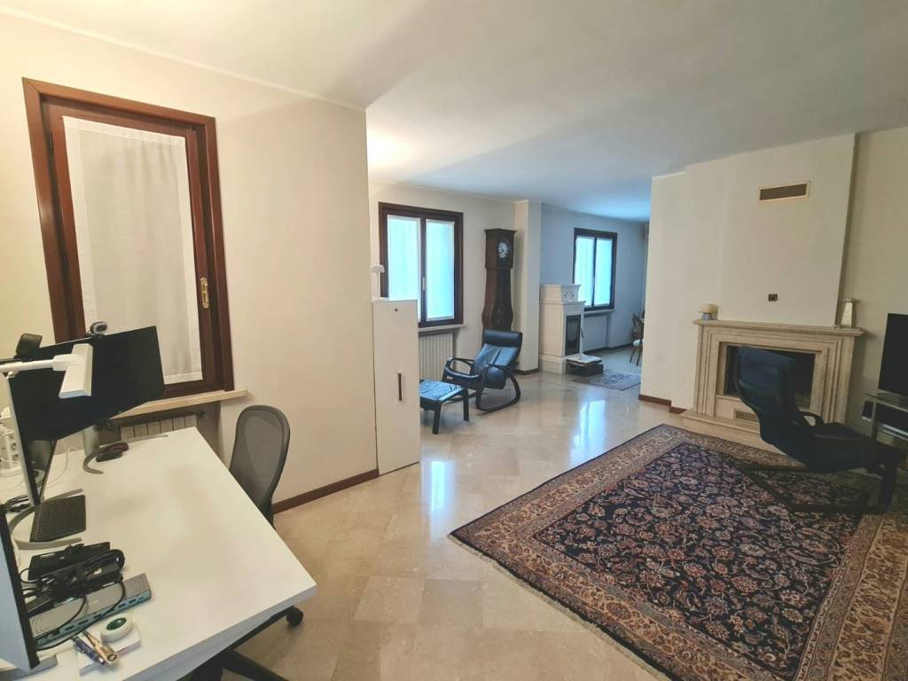 casa indipendente in vendita a Curtatone