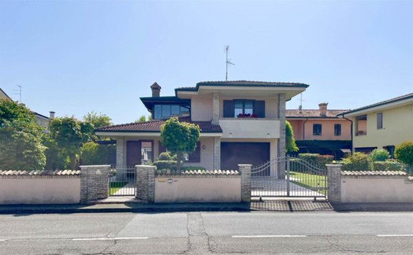 casa indipendente in vendita a Curtatone