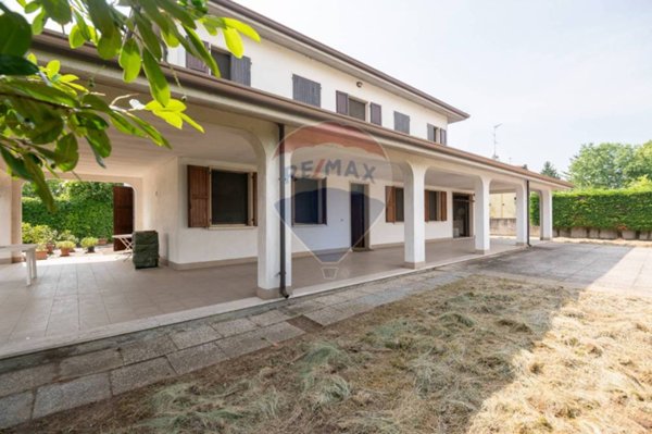 casa indipendente in vendita a Curtatone