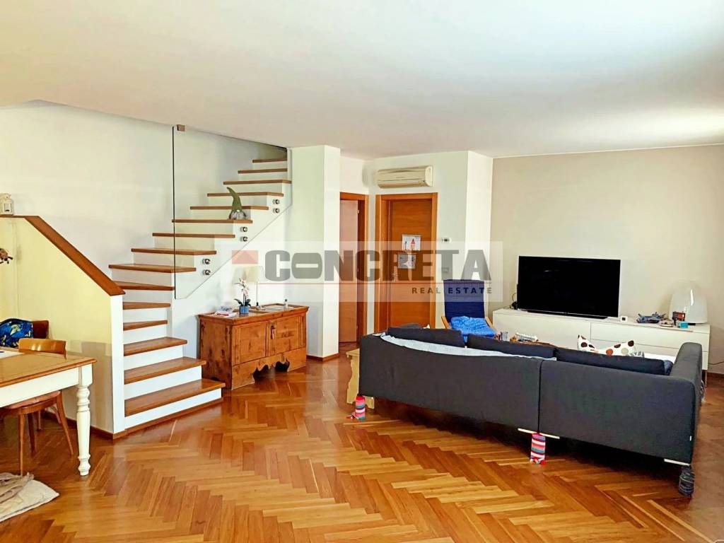 casa indipendente in vendita a Curtatone