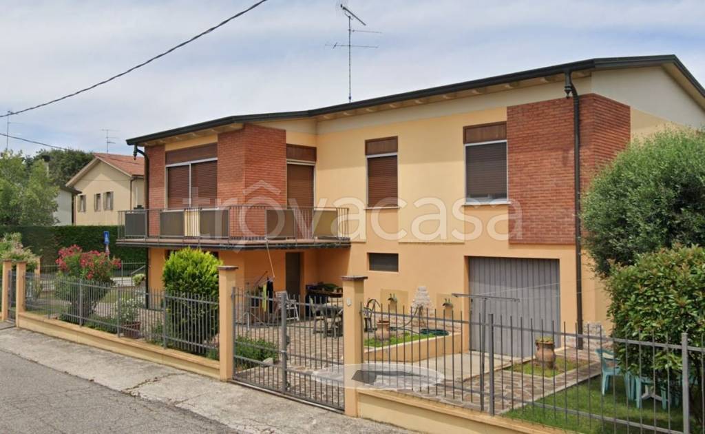 casa indipendente in vendita a Curtatone