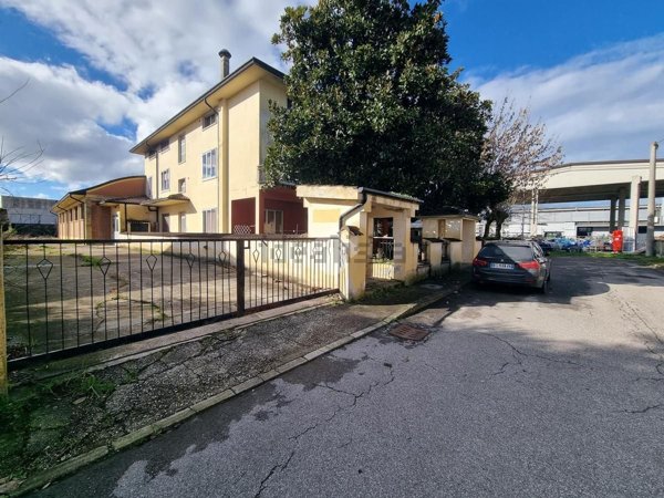 terreno edificabile in vendita a Curtatone