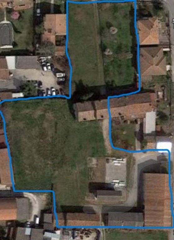 terreno edificabile in vendita a Curtatone
