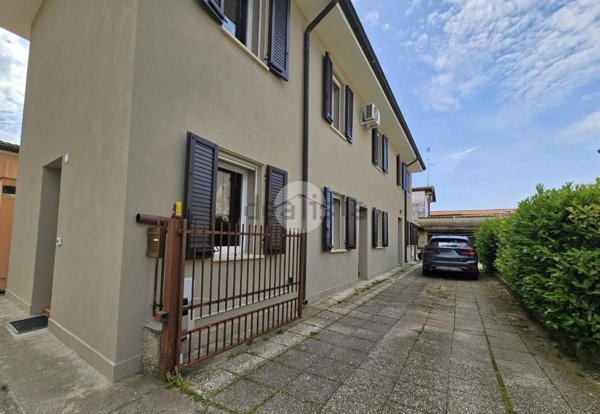 casa indipendente in vendita a Curtatone