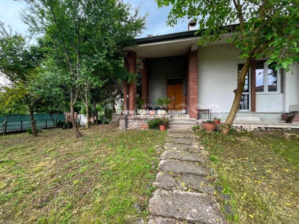 casa indipendente in vendita a Curtatone