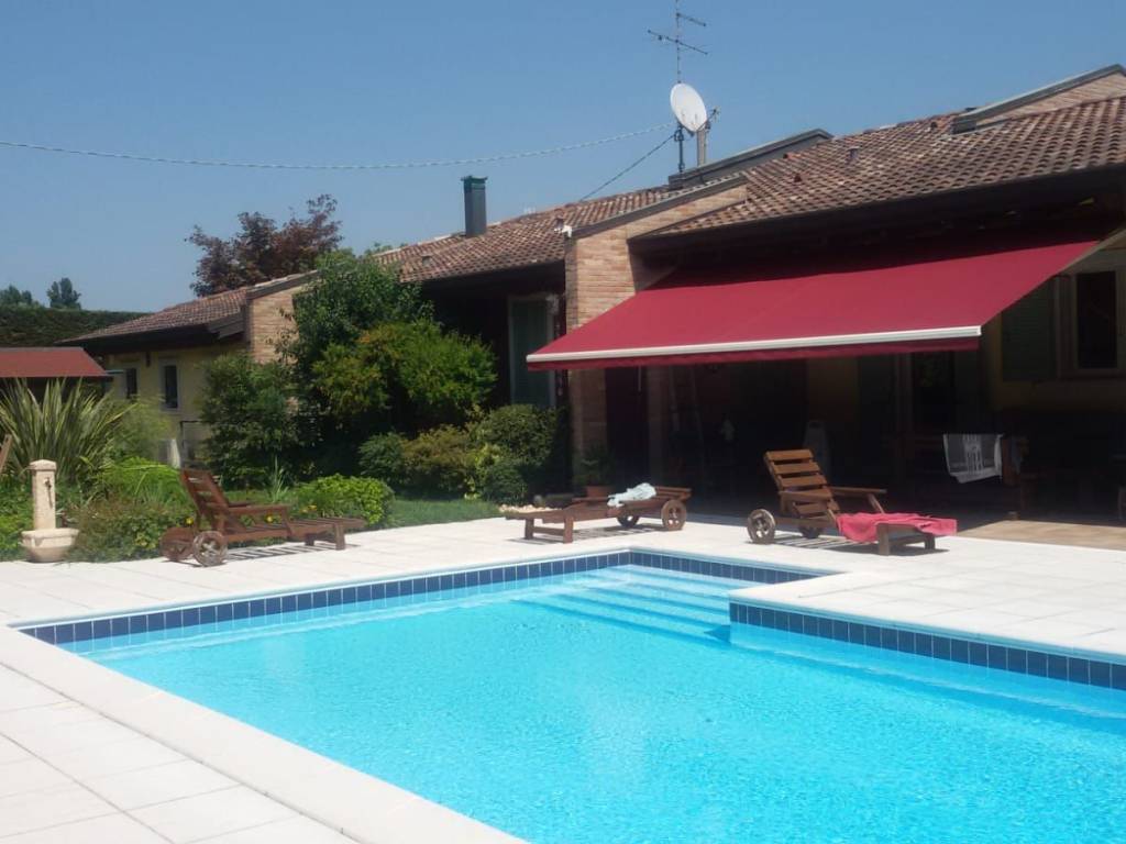 casa indipendente in vendita a Curtatone