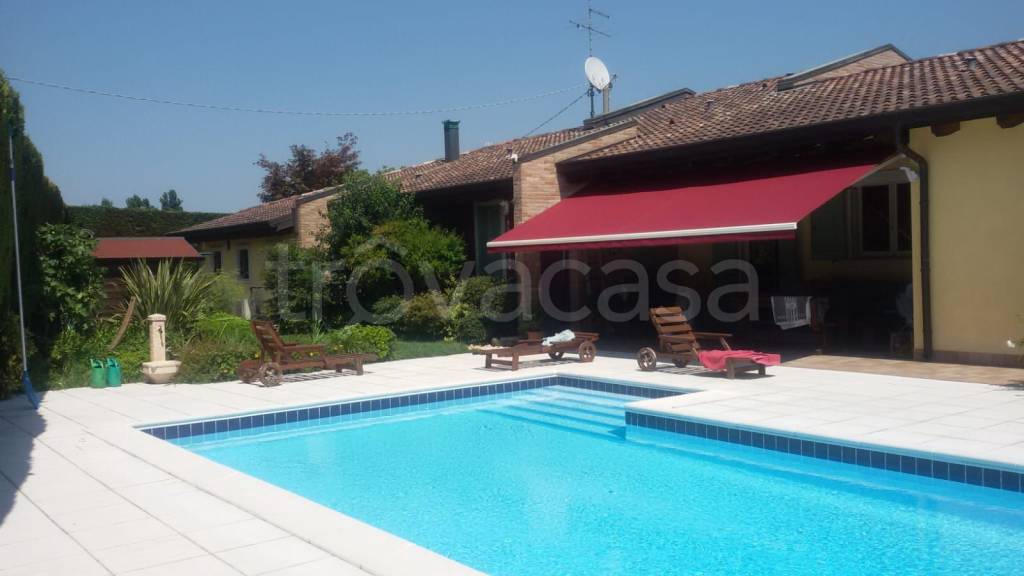 casa indipendente in vendita a Curtatone