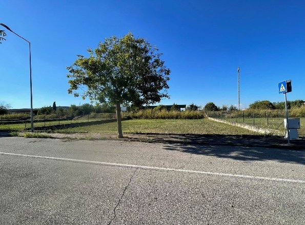 terreno edificabile in vendita a Curtatone