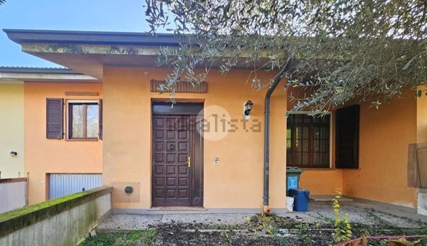 casa indipendente in vendita a Curtatone