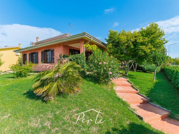 casa indipendente in vendita a Curtatone